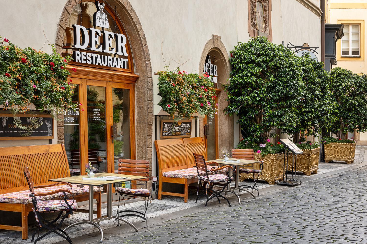 Hotel Iron Gate & By Bhg Praag